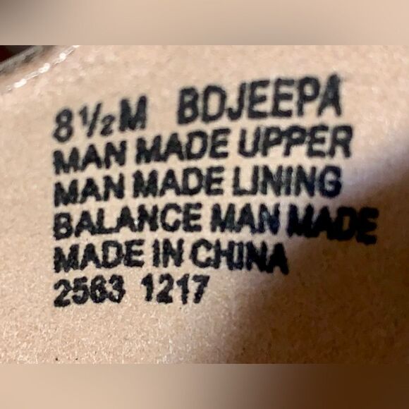 Bandolino Nude Jeepa Open Toe Classic Ankle Strap Stiletto Sandal Heels S:8.5M - Picture 10 of 10